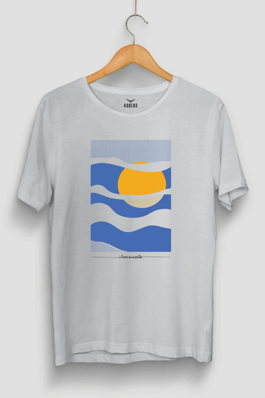 Love Sunset Classic Fit T-Shirt