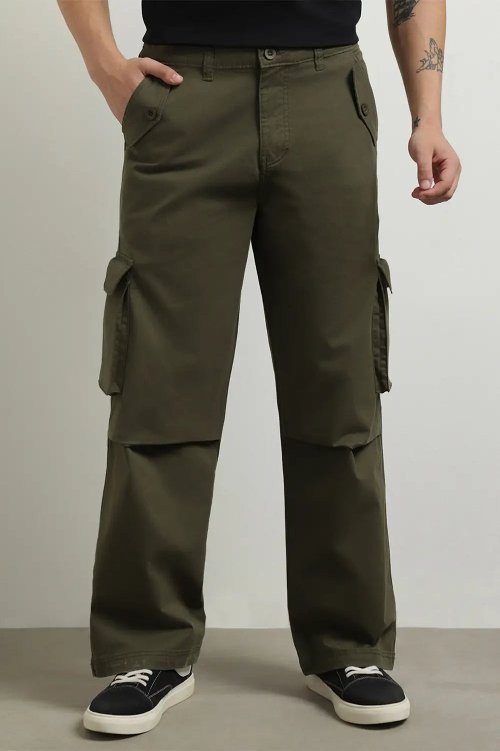 Baggy Fit Woven Cargo Pants