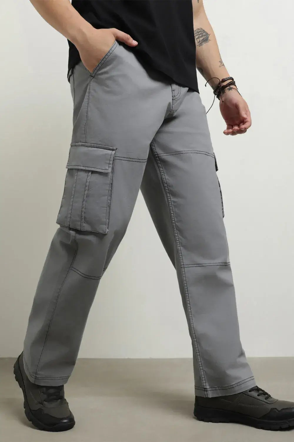 Classic Straight Fit Woven Cargo Pants