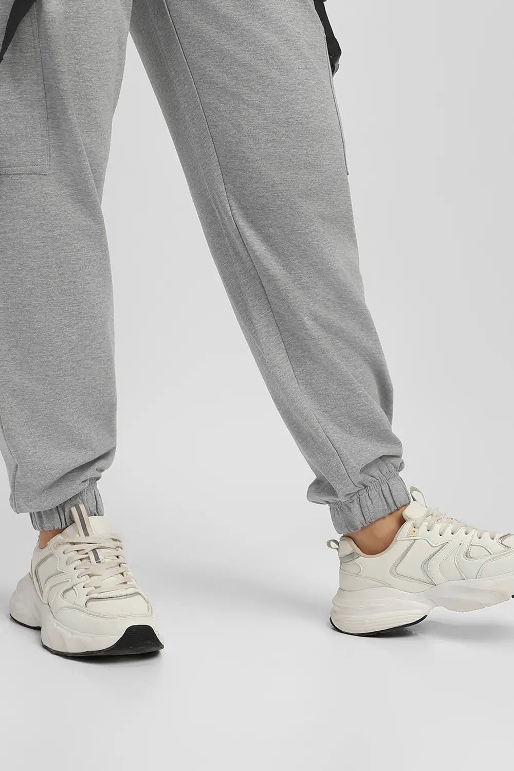 Oversized Flap Cargo Joggers Women