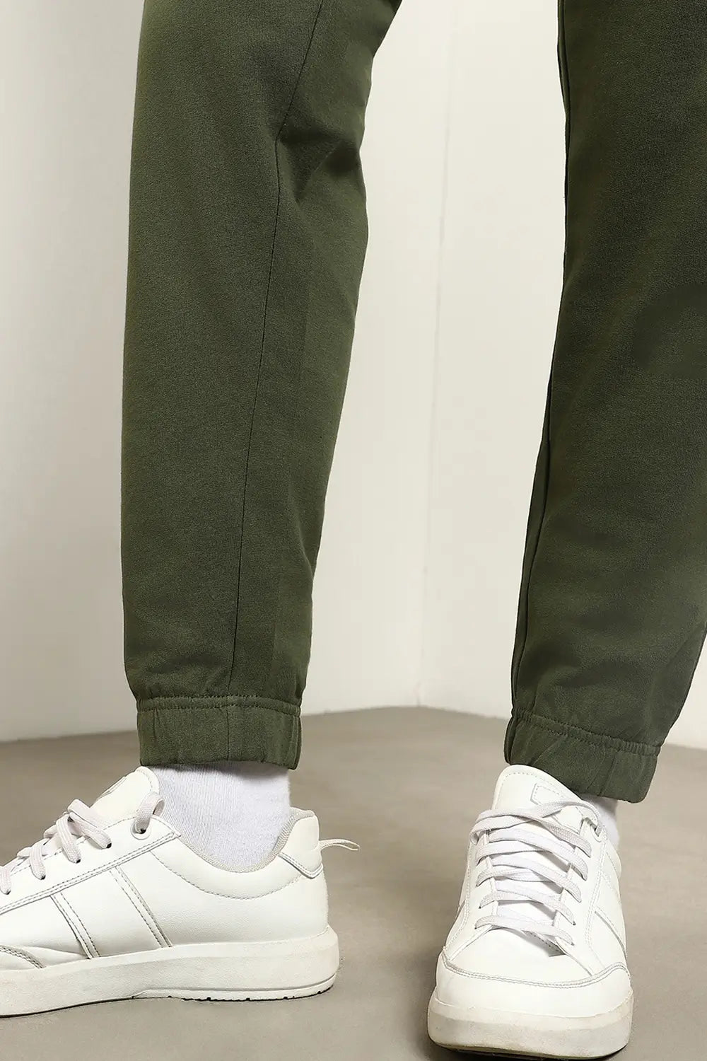 Nobero Classic Cargo Joggers