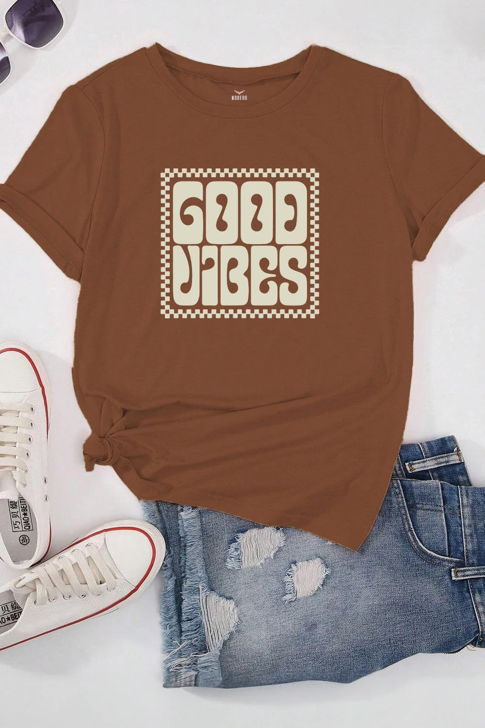 Boyfriend Good Vibes V2 Classic Fit T-Shirt